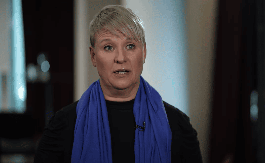 Anna Tenje intervjuas av Attityd 65 Plus om ålderism